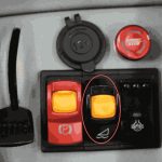 Commande hydraulique de la chargeuse compacte EVERUN ERW1230T-C