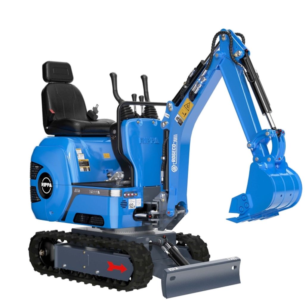 Micro mini-pelle Rippa R06 moteur Kubota avec godet, chenilles et lame avant