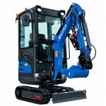 Mini-pelle RIPPA R15-5 cabine Kubota vue avant 3/4